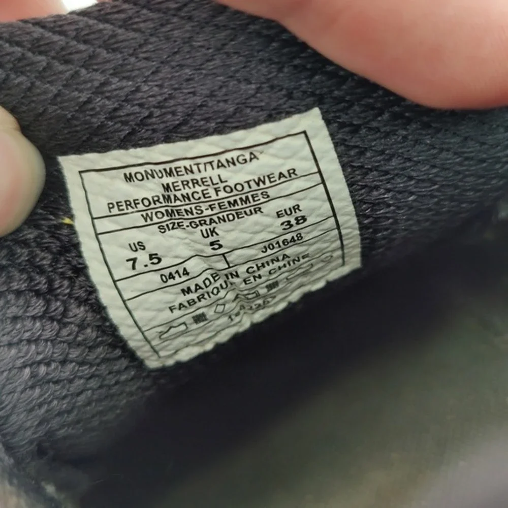 Merrell pre owned
